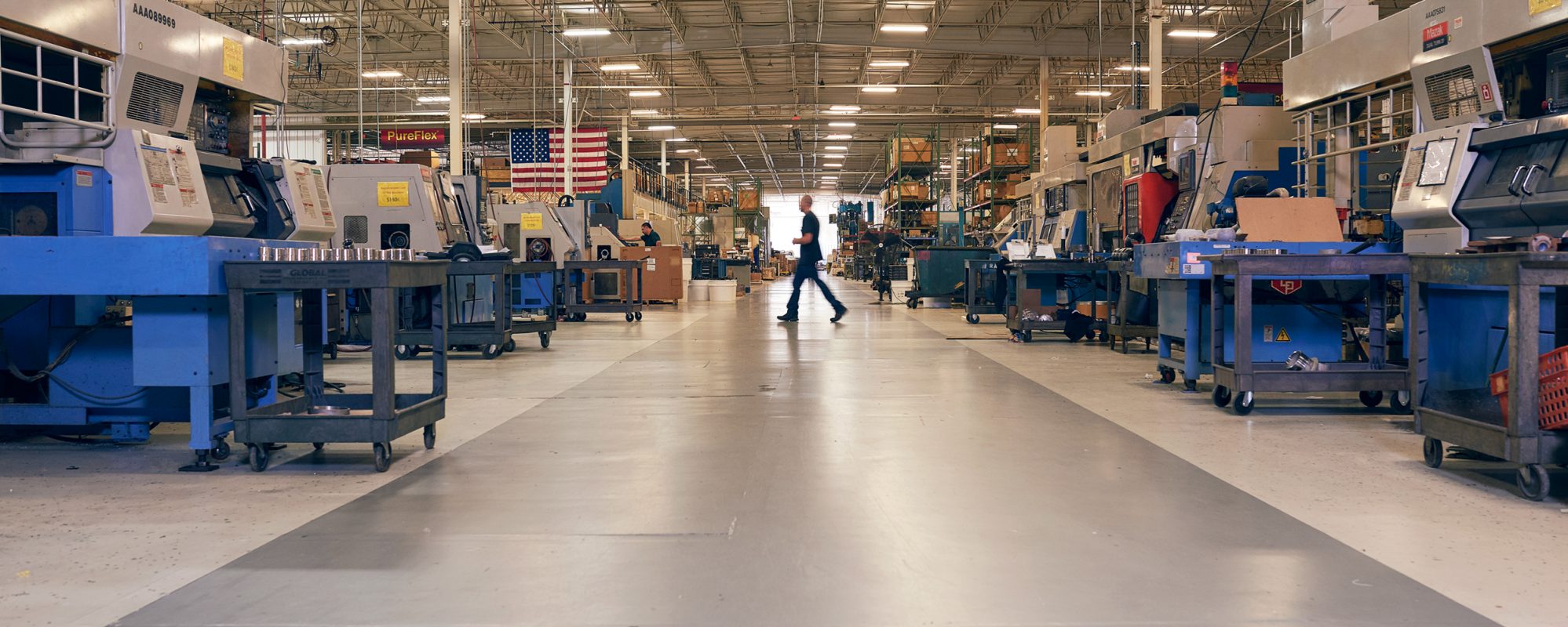 Image of manufacturing business on Beene Garter's international tax page