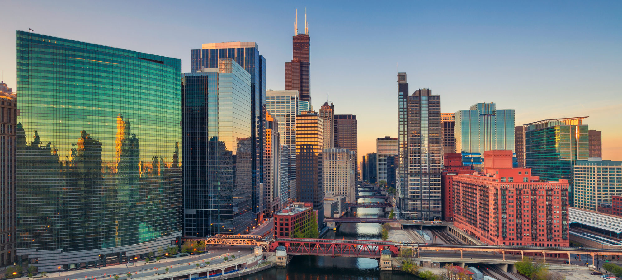 Cityscape of downtown Chicago, Illinois